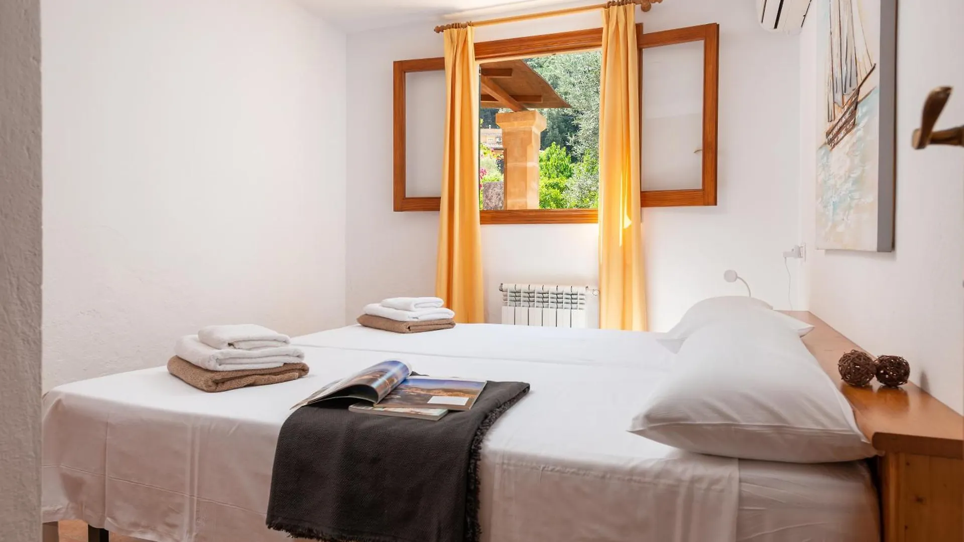 Villa Pont Romà - El Camp Redo - de Pollença con piscina, WIFI, AC