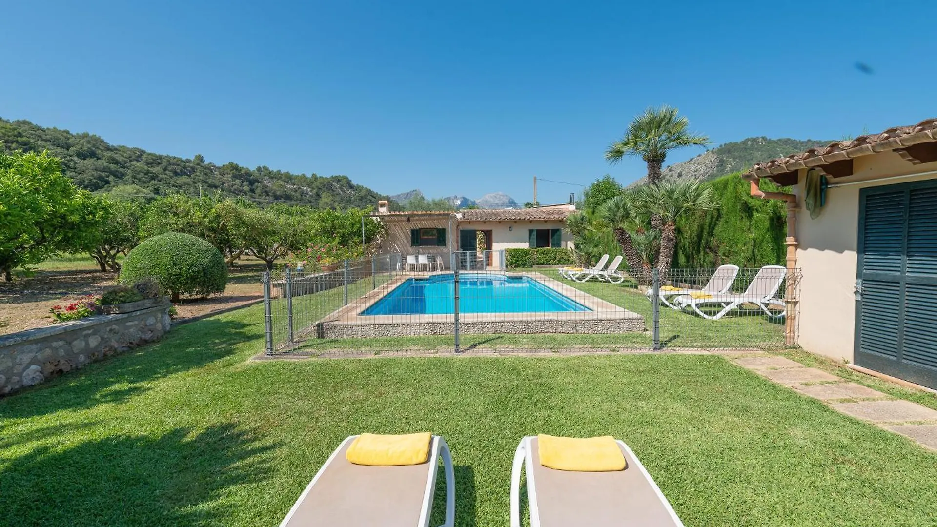 Villa Pont Romà - El Camp Redo - de Pollença con piscina, WIFI, AC